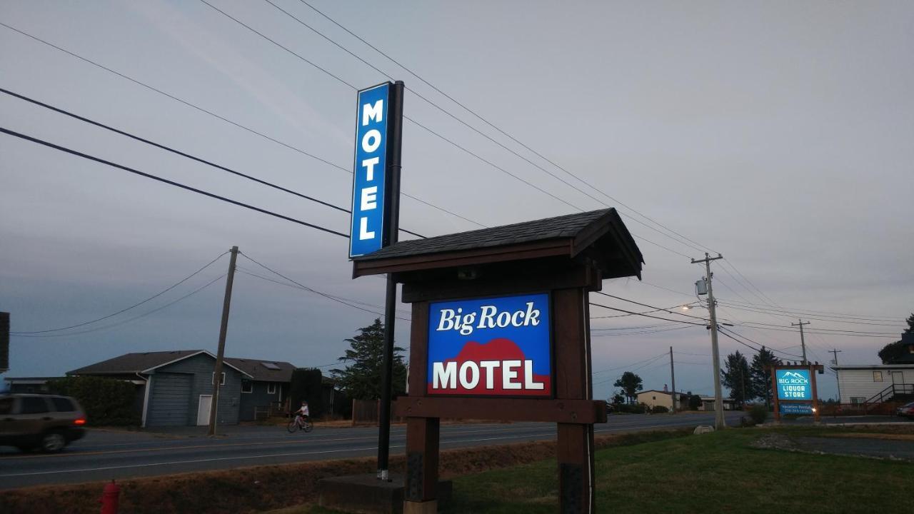 Big Rock Motel Campbell River Εξωτερικό φωτογραφία